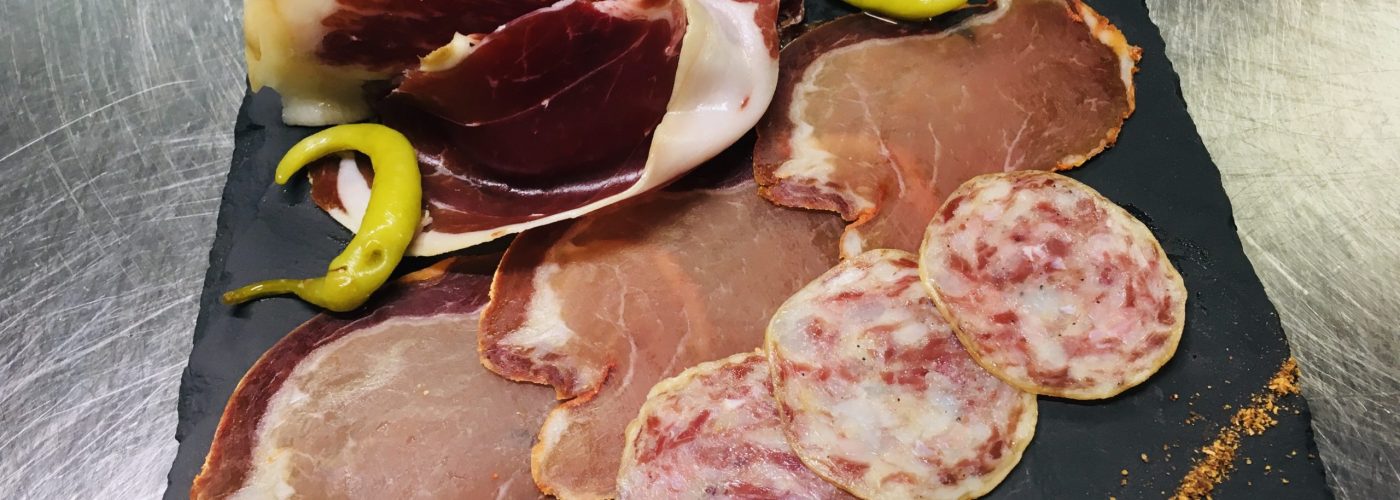 Tapas planche charcuterie hôtel Le Santiago Hendaye